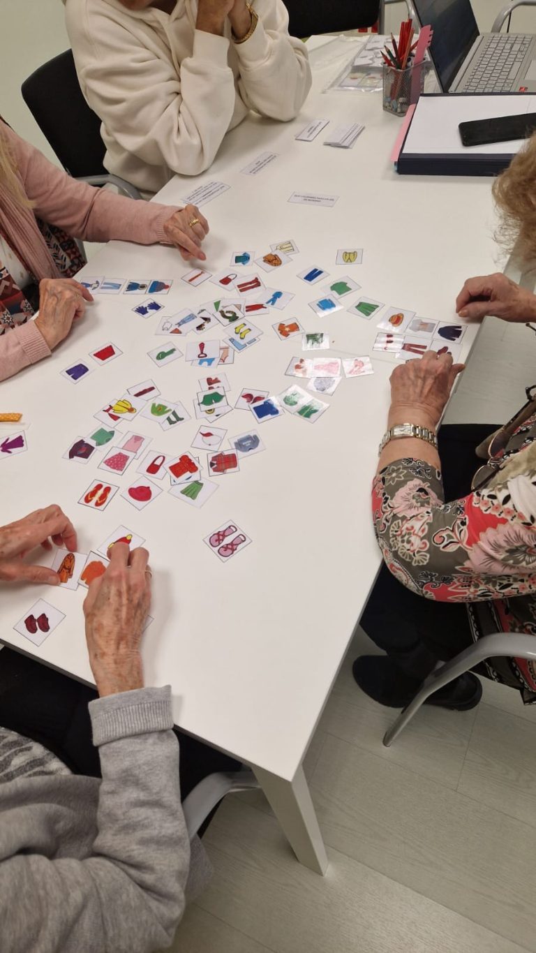 dinámica en grupo para terapia de adulto mayor