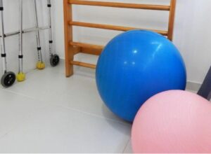 terapia grupo de gimnasia de mantenimiento